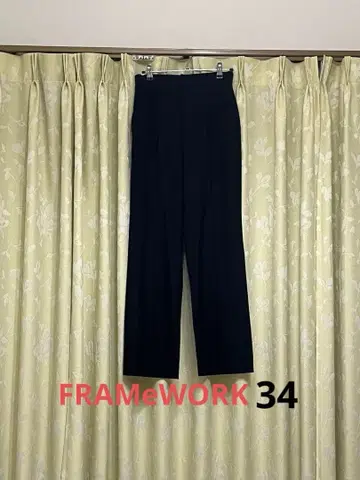 [새상품급] 프레임워크 속기모 플레어 팬츠 블랙 34 스테디셀러