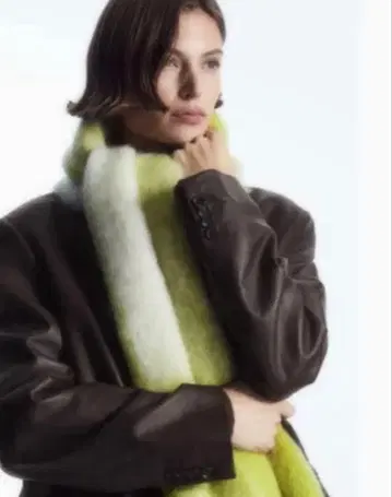 cos 모헤어 머플러