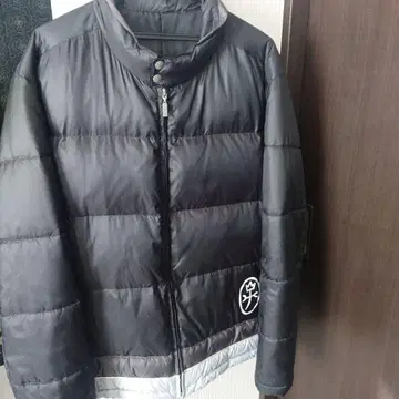 CASTELBAJAC 블랙 다운 자켓