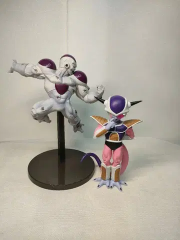 드래곤볼 피규어 프리저 2체