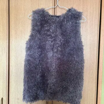 미사용품 그레이 퍼 베스트