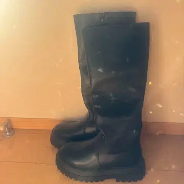블랙 롱 부츠 통굽