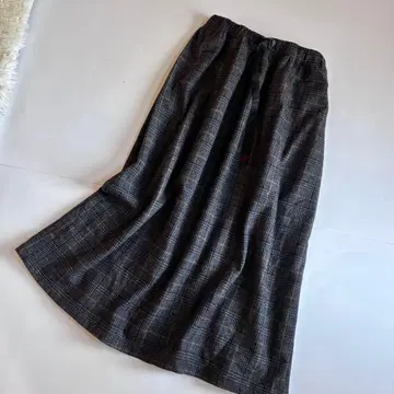 컨디션 최상 그라미치 울 블렌드 체크 스커트 M