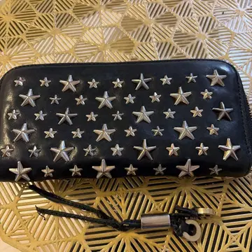 지미추 별 모양 스터드 블랙 가죽 장지갑