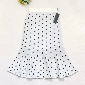 [ 새상품 ] Adonisis 폴카 도트 니트 머메이드 스커트 화이트 F