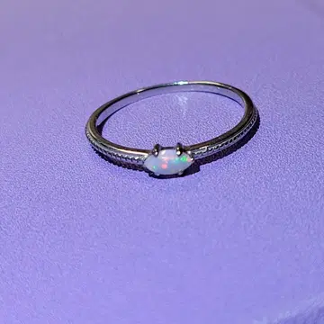 앤티크풍 밀로 친 마키스컷 오팔 K10 화이트 골드 반지