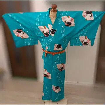 대중 연극 무용 의상 입역