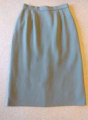 나이가이 상디아 모 100% 스커트 흠 있음