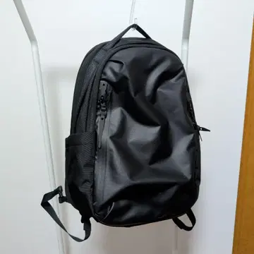 BLACK EMBER 블랙 백팩