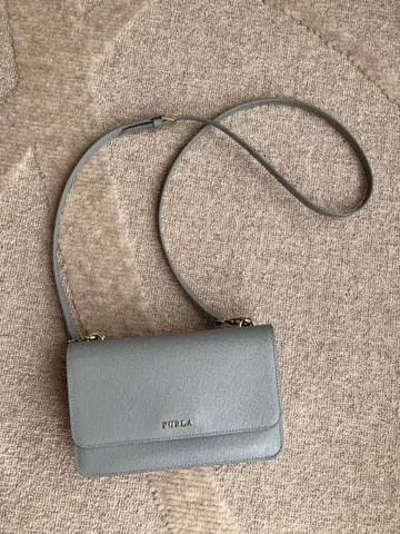 FURLA 그레이 지갑 숄더백