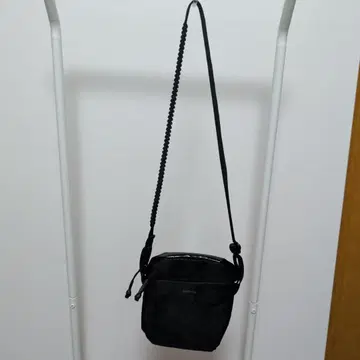 bellroy 숄더백 블랙