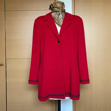 LINDA IKI 빨간색 니트 자켓 L 사이즈