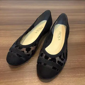 FRESCA 레오파드 무늬 플랫 펌프스