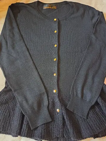 나노 유니버스 블랙 니트 가디건 버튼 플레어 밑단