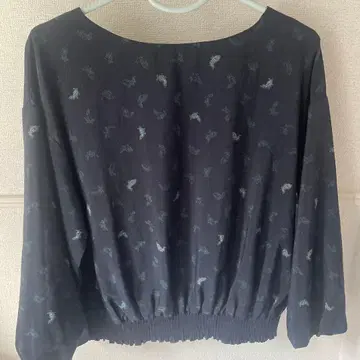 애로우즈 페이즐리 무늬 셔츠 새상품급