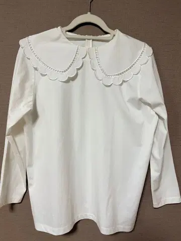 yori 스캘럽 칼라 롱T 화이트