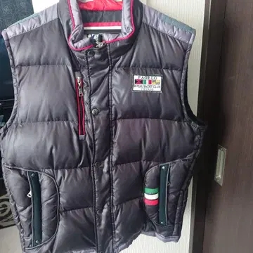 PAG ELO ROYAL YACHT CLUB VINTAGE 다운 베스트