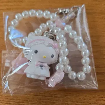 산리오 화이트 프릴 디자인 시크릿 스트랩 키티