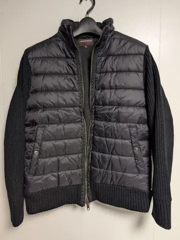 UNIONSTATION 니트 절개 스탠드 카라 충전솜 블루종 M