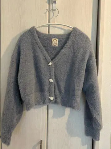 F i.n.t 로즈 페더 니트 가디건 숏 기장