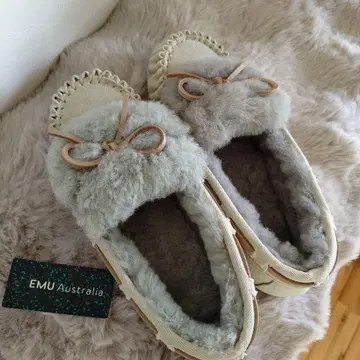 EMU Australia 그레이 모카신