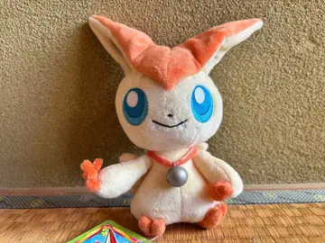 포켓몬 센터 토호쿠 봉제 인형 평온의 방울을 가진 빅티니