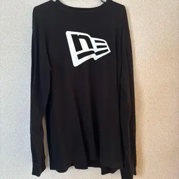 NEW ERA 블랙 긴팔 티셔츠 L