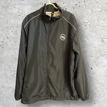 MIU404 윈드브레이커