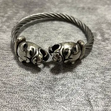 빈티지 불독 뱅글