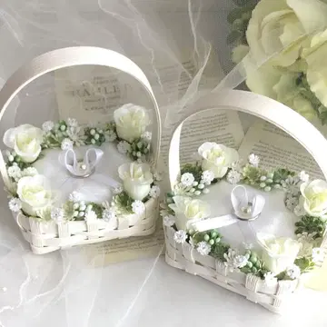 2개 세트 화이트 로즈 링 보이 링 걸 2명 참여 링 필로우