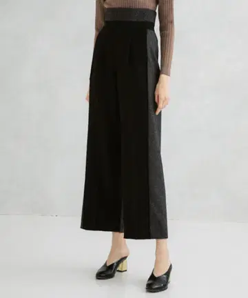 유나이티드 도쿄 바이컬러 와이드 팬츠 사이즈 2