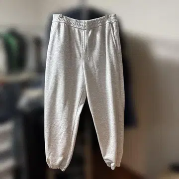 DAIWA PIER39 테크 스웨트 팬츠