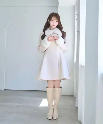 로제 뮤즈 tippet set flare coat 미개봉 새상품