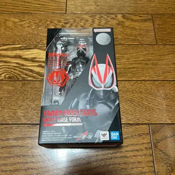 S.H.Figuarts 가면라이더 기츠 엔트리 레이즈 폼