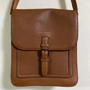 새상품급 TED BAKER 테드베이커 남성용 숄더백 천연 가죽