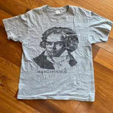 더블웍스 베토벤 티셔츠 L 사이즈 그레이