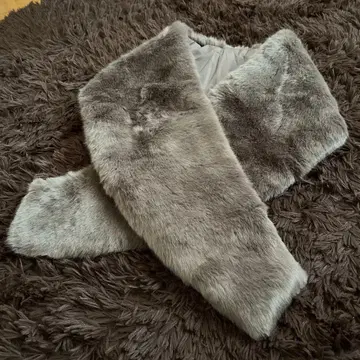 지나시스 JEANASIS 퍼 숄