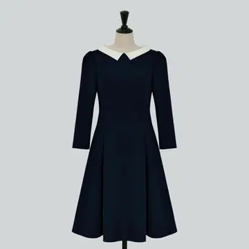 폭시 뉴욕 화이트 카라 원피스 네이비
