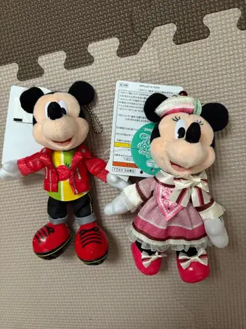 디즈니 팔팔루자 인형 배지