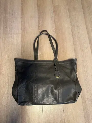 아니아리 그레이 가죽 토트백