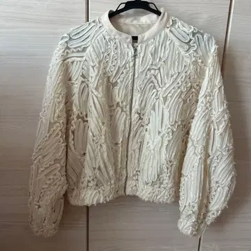 LADY LUCK LUCA 아이보리 자켓