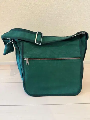 [ 가격 인하 ] 마리메꼬 숄더백 그린 메신저 백