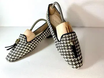 르탈론 LETALON 스퀘어 태슬 오페라 플랫 슈즈