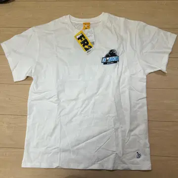 XLARGE x FR2 콜라보 S/S TEE
