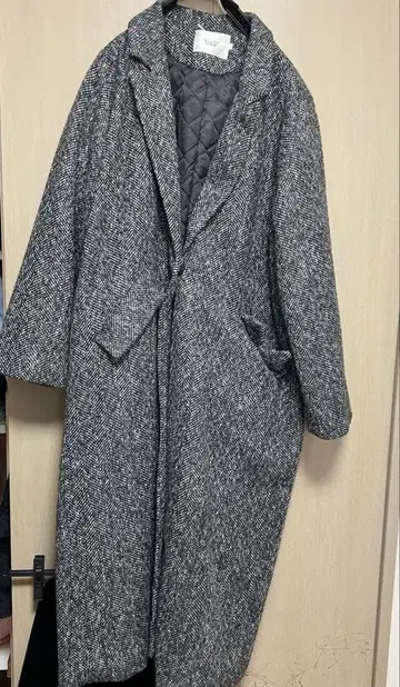 트위드 퀼팅 롱 코트 XL 사이즈