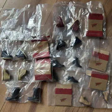 RED WING 레드윙 미니어처 가챠 875 크림슨 엔지니어 부츠