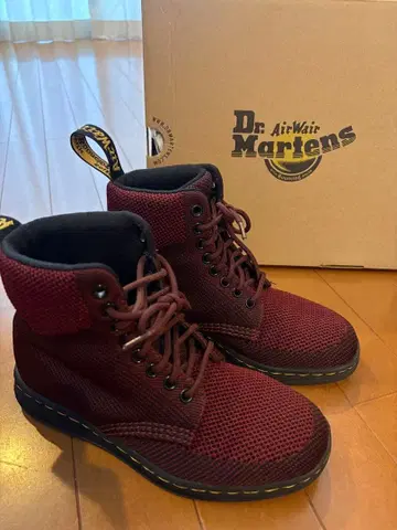 닥터마틴 숏부츠 UK4 Air Wair