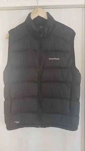 [ 새상품급 ] mont-bell 몽벨 다운 베스트 블랙