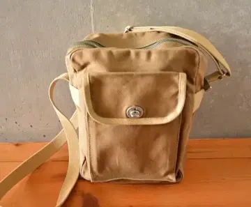 이치자와 캔버스 숄더백 남녀 공용 박스형