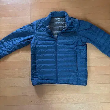 UNIQLO 울트라 라이트 다운 M 네이비